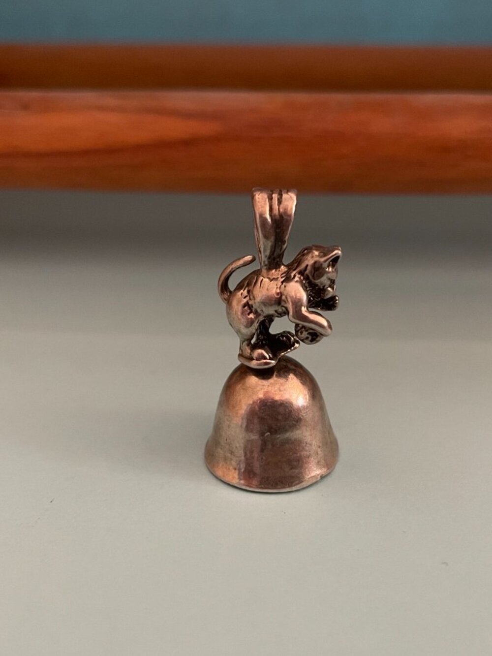 Vintage Sterling Silver Handmade OOAK Cat Bell Pendant Bob Stringer Y2K $125 - Picture 9 of 12